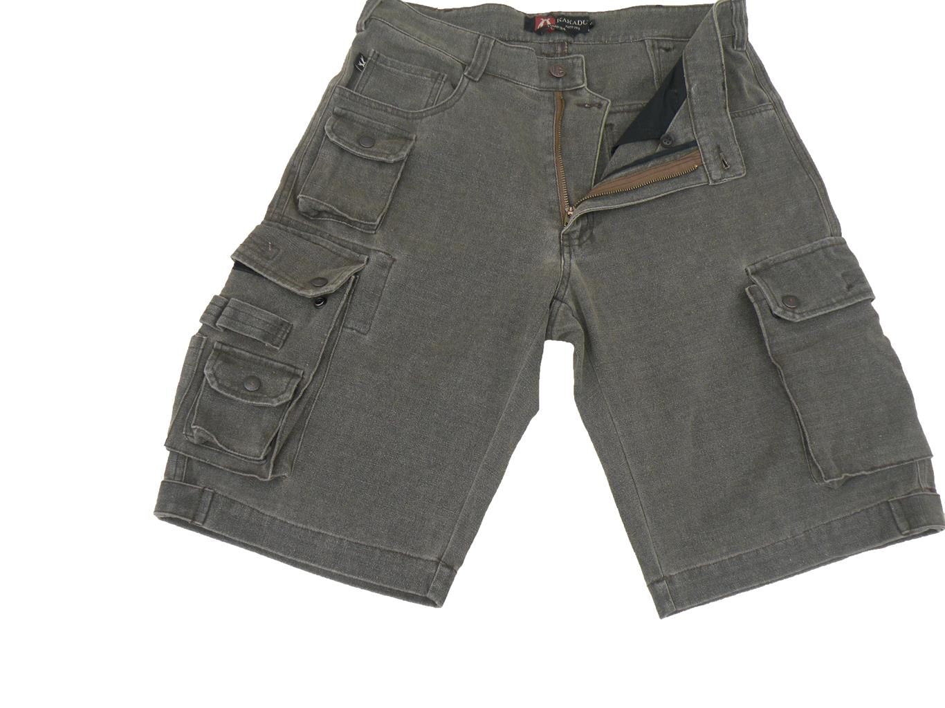 Leisure Cargo Shorts Utility- Comfortable Leg- A lot of bags in beige