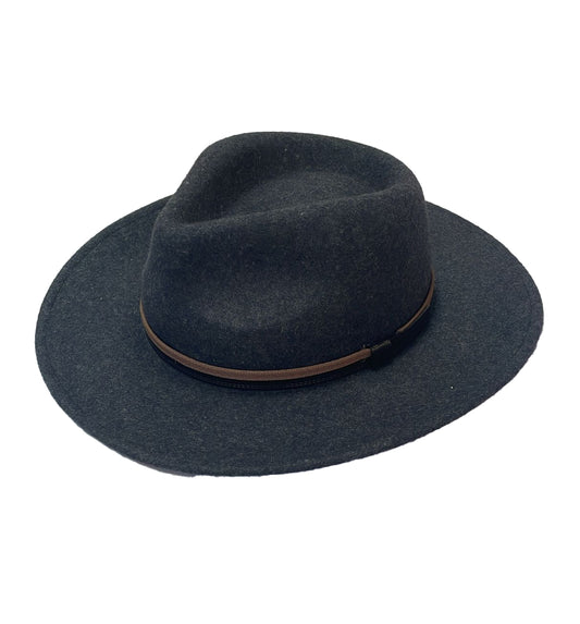 Crumpleable wool felt hat for women and men with leather hat band and logo